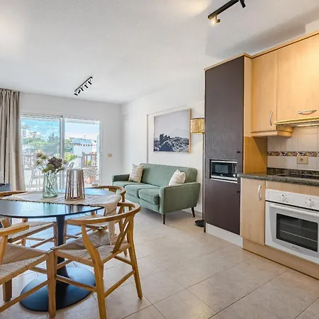 Apartament Costa Caleta *