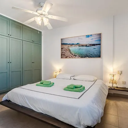 Apartment Costa Caleta