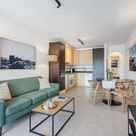 Costa Caleta Apartment *